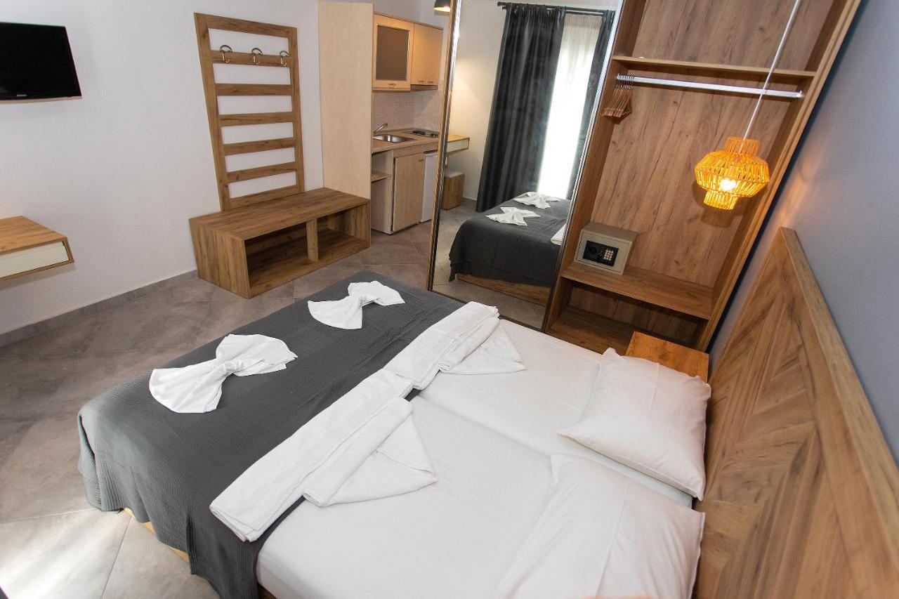 Vassilis Studios Parga Esterno foto