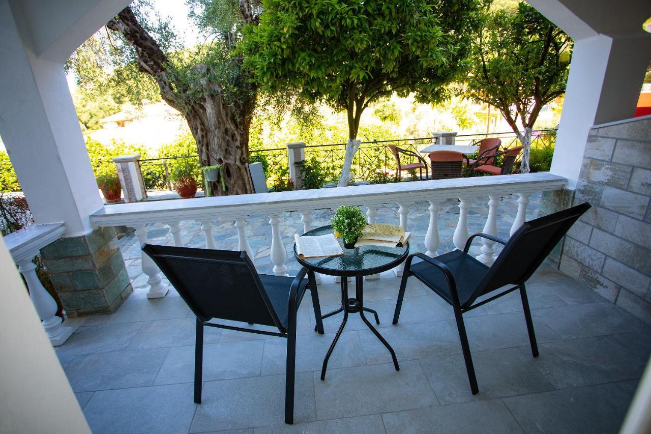 Vassilis Studios Parga Esterno foto